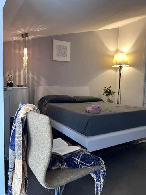 Elegante Appartamento Privato In Palazzo Storico Del XVIII - Pieno Centro นิโกเซีย ภายนอก รูปภาพ