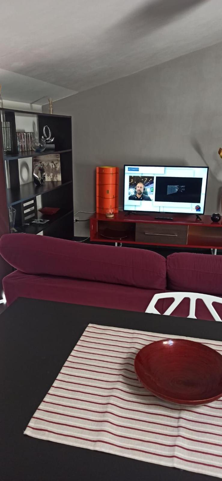 Elegante Appartamento Privato In Palazzo Storico Del XVIII - Pieno Centro นิโกเซีย ภายนอก รูปภาพ
